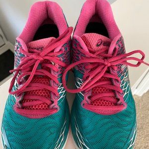 ASICS Gel Nimbus 18- Size 8